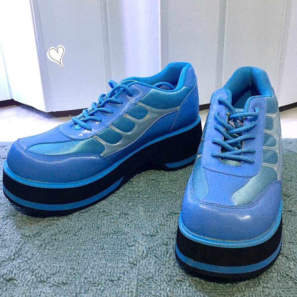 🦋Reflective Platform Sneakers🦋